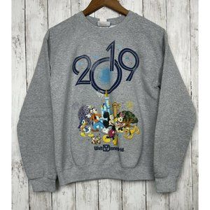 Walt Disney World Parks 2019 Pullover  Graphic Gray Sweater Size Small